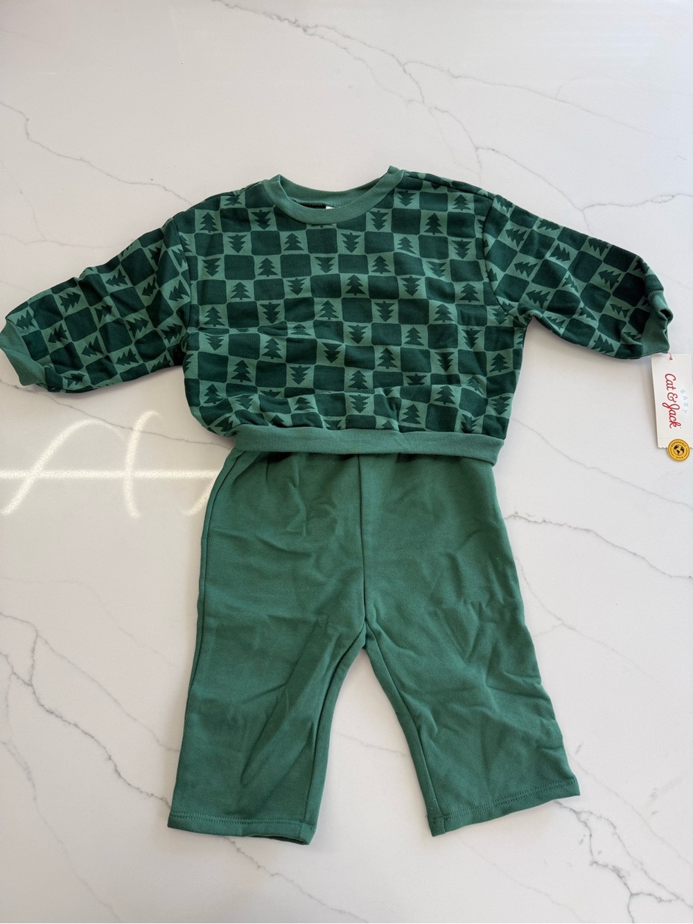 Cat & Jack Green Pine Tree Checker Two-Piece Set